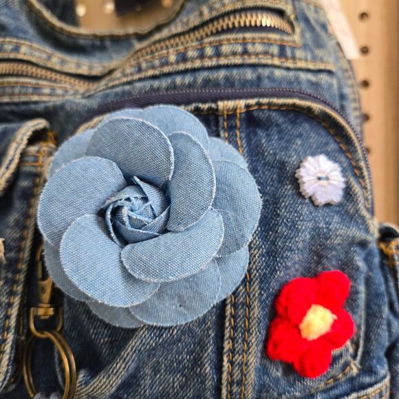 FLR PWR Upcycled Denim Jeans hippie Flower crochet gingham shoulder bag blue red - Picture 12 of 15
